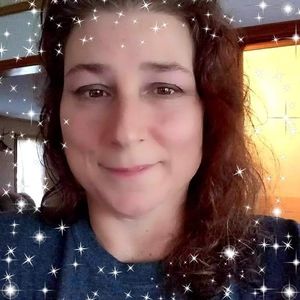 Meet your Posher, Lucinda